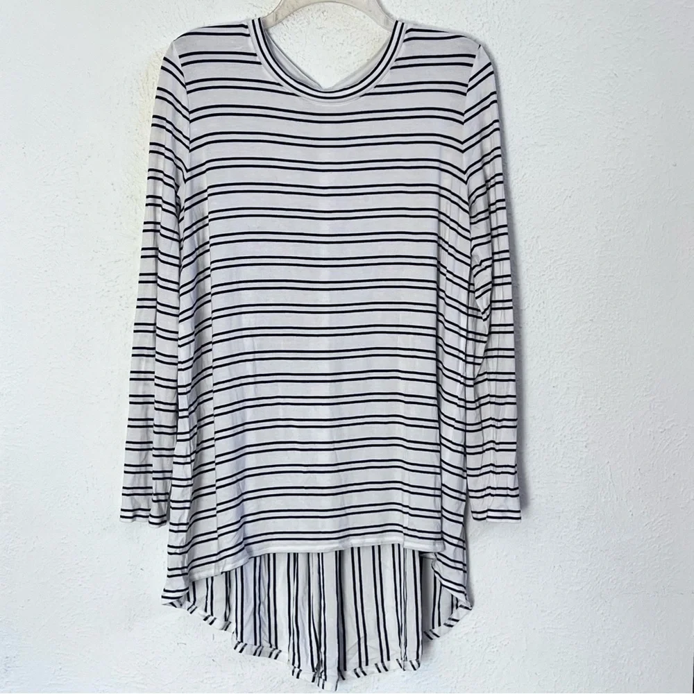 COPY - Soft Surroundings white with black stripes knit blouse - Picture 2 of 7